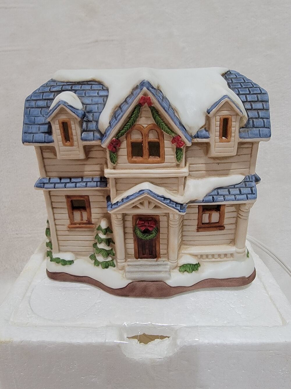 Homco Christmas Village Johnson House Lighted #5505 VTG